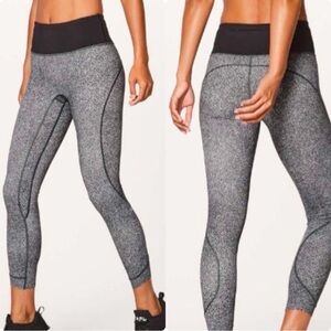 Lululemon run the day 7/8 tight fractal starlight black cropped